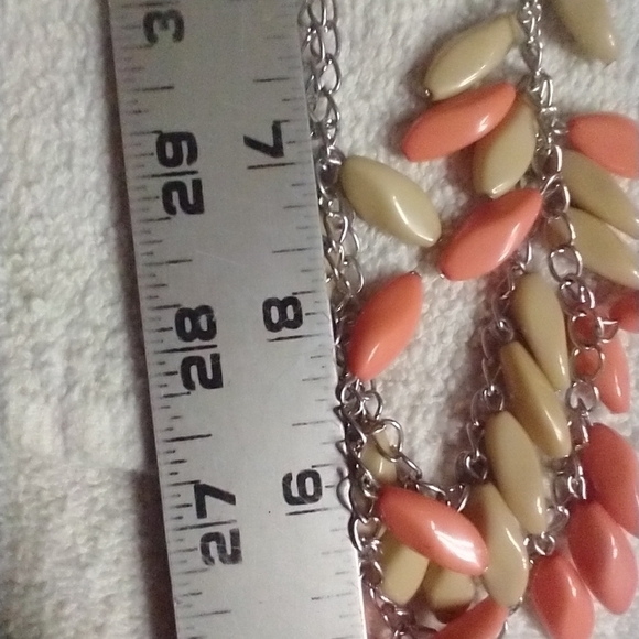 Silvertone orange cream bead chain necklace fall - Picture 2 of 3